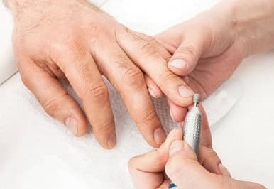 Маникюр и педикюр для Мужчин